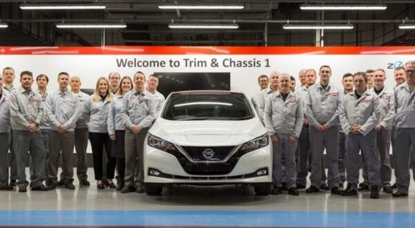 Etapa de producción de Nissan para Leaf 100% eléctrico