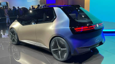 BMW y Vision Circular - Munich trasero