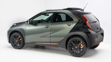 Toyota Aygo X - trasero
