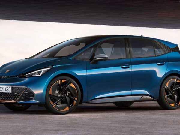 Venta de New Cupra Born 2022 desde GBP 40019 €