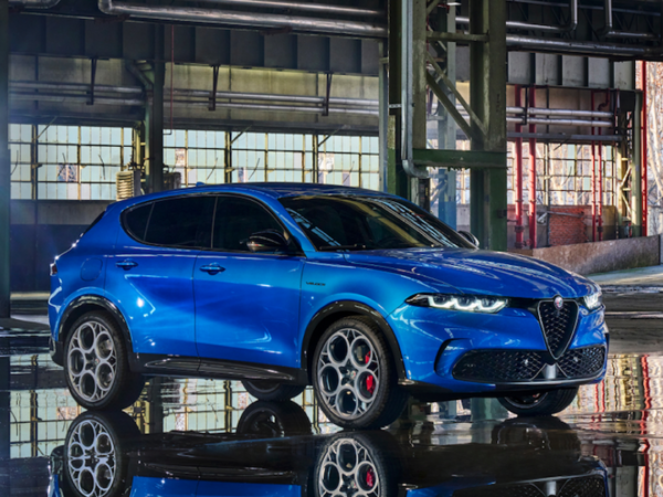 Alfa Romeo entra los electricos con el crossover Tonale