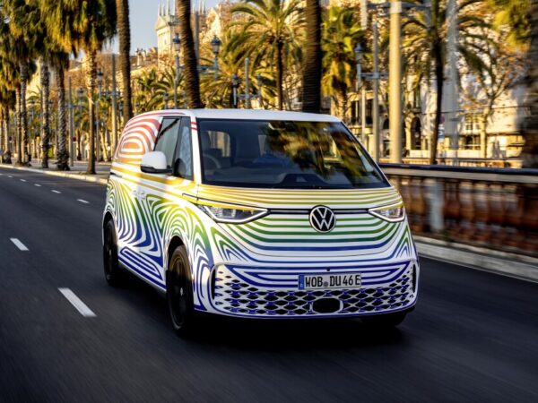 Volkswagen prepara el regreso del minibús eléctrico a EE.UU.