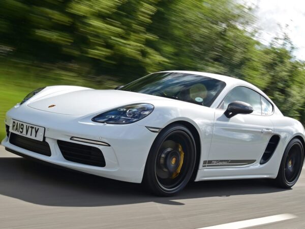 Oficial: Porsche Boxster y Cayman serán eléctricos en 2025