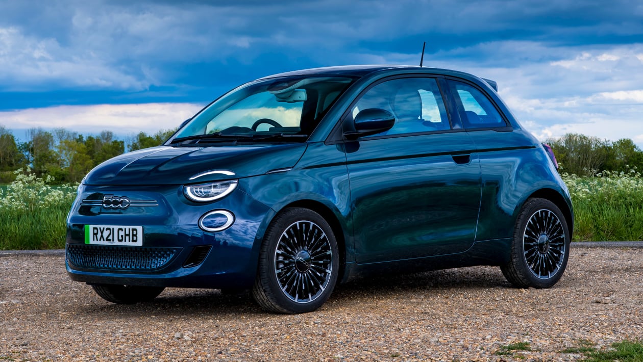 Fiat solo venderá autos eléctricos en el Reino Unido en julio