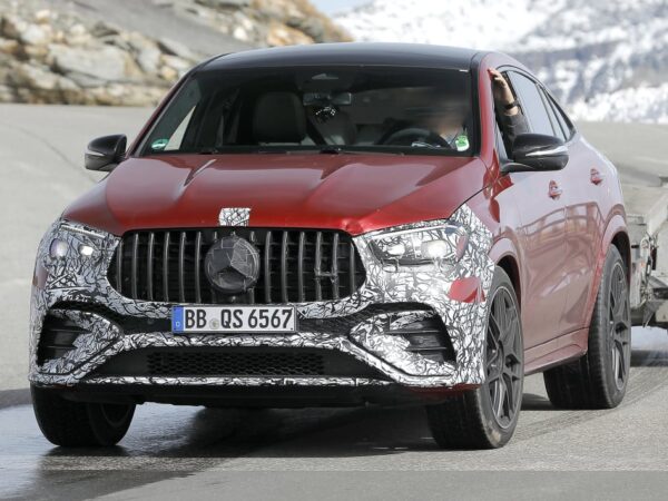 El nuevo Mercedes GLE 2023 visto con apariencia de AMG 53