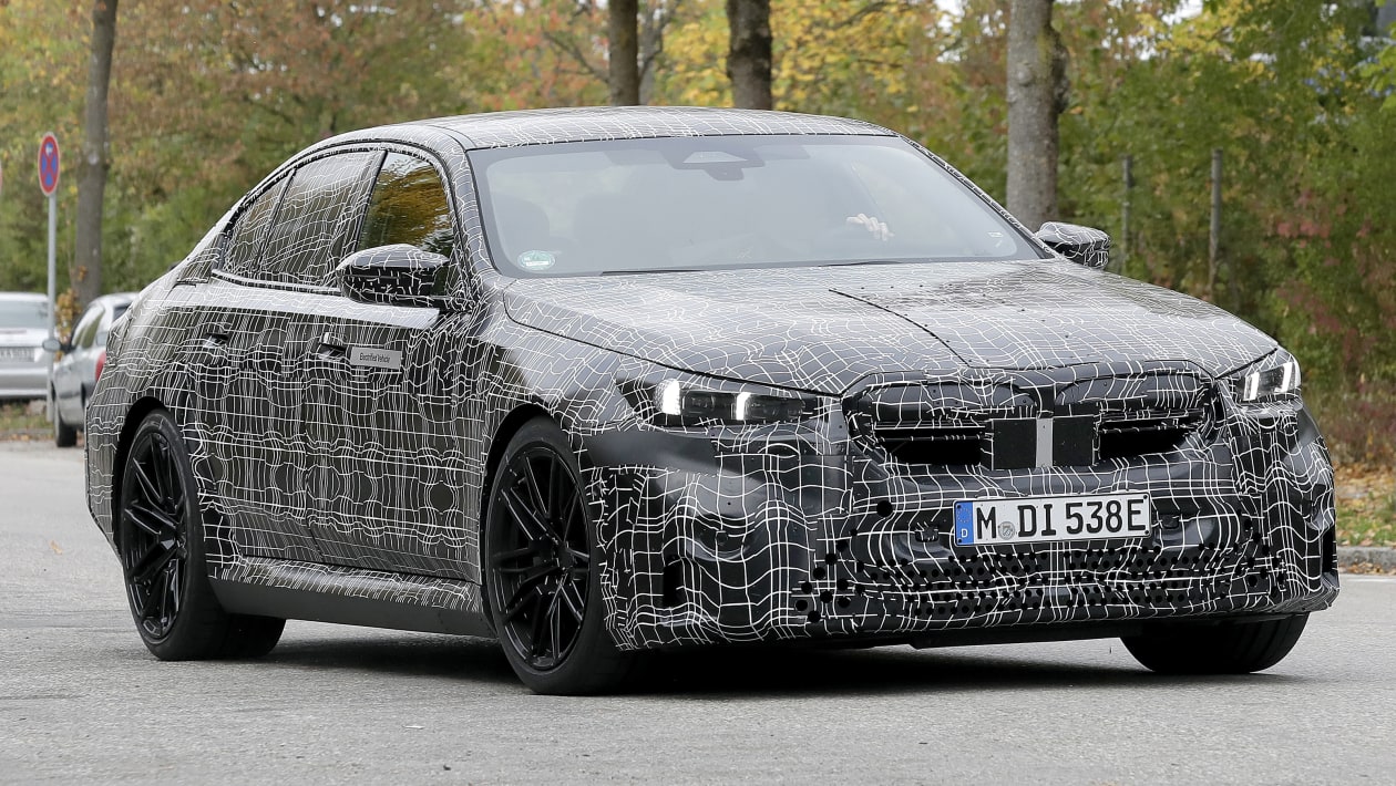 El nuevo BMW M5 híbrido probado en carretera