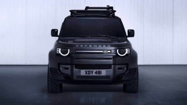 Land Rover Defender 130 Outbound - frente estático