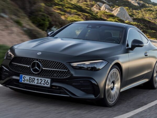 El nuevo Mercedes CLE se lanzó para reemplazar a los cupés Clase C y Clase E
