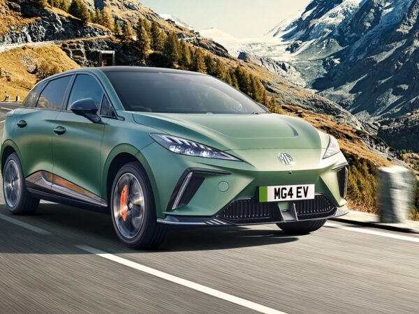 Se ha revelado el nuevo MG4 XPower: el MG más potente hasta la fecha