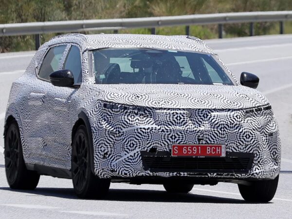 El nuevo Renault Scenic volverá como SUV