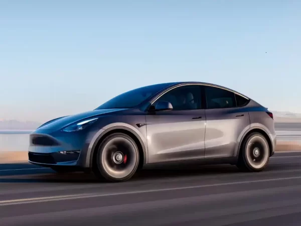 Tesla Model Y en Alemania: Desafíos en la reparación y seguros plantean cuestiones importantes