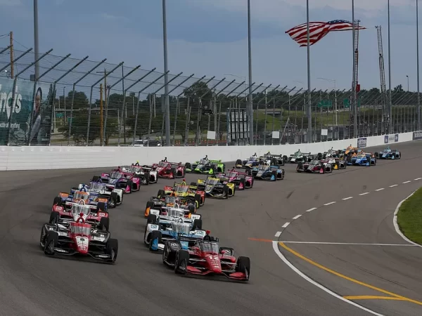 Gateway: Preparativos y horarios para un emocionante fin de semana de carreras