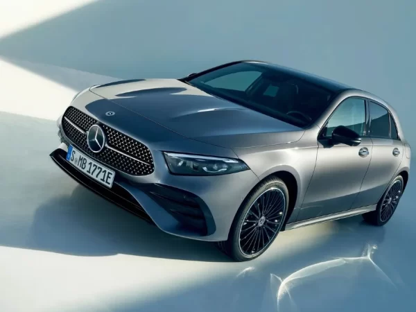 Mercedes-Benz SLR McLaren: Celebrando Dos Décadas de una Asociación Icónica