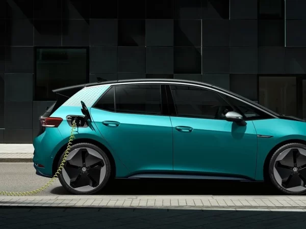 El problema era el precio. El Volkswagen ID.3 triplica sus ventas en China después de la rebaja de sus tarifas