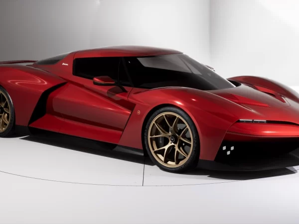 El Bizzarrini Giotto V12 Hypercar Se Revela en Todo su Esplendor