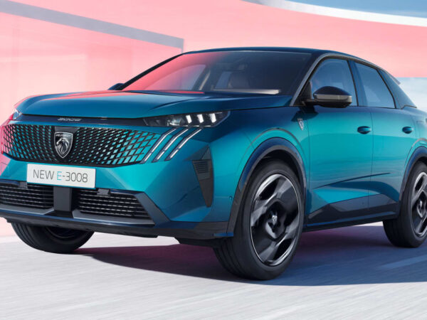 El nuevo Peugeot 3008 se presenta con propulsión totalmente eléctrica para competir con el VW ID.4