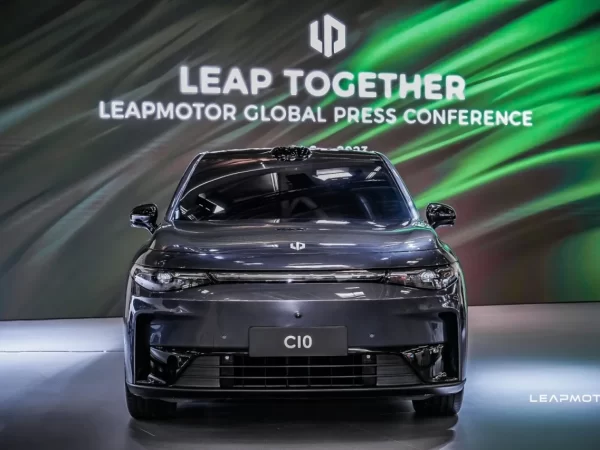 Leapmotor C10: El Futuro de la Movilidad Urbana Electrica