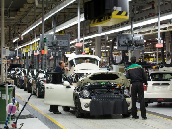 La fábrica de MINI en Oxford obtiene aprobación para construir nuevos MINI eléctricos en el Reino Unido