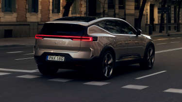 Motor único Polestar 3 de largo alcance - seguimiento trasero