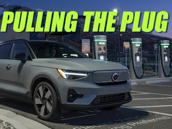 Volvo Ajusta su Fecha Límite para Convertirse en una Marca de Vehículos Eléctricos y Continuará Vendiendo Coches Híbridos Más Allá de 2030