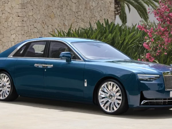 Rolls-Royce Ghost Series II: Una obra maestra de lujo y tecnología